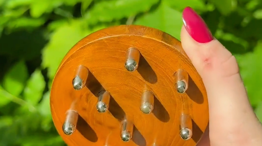 kansa scalp massager